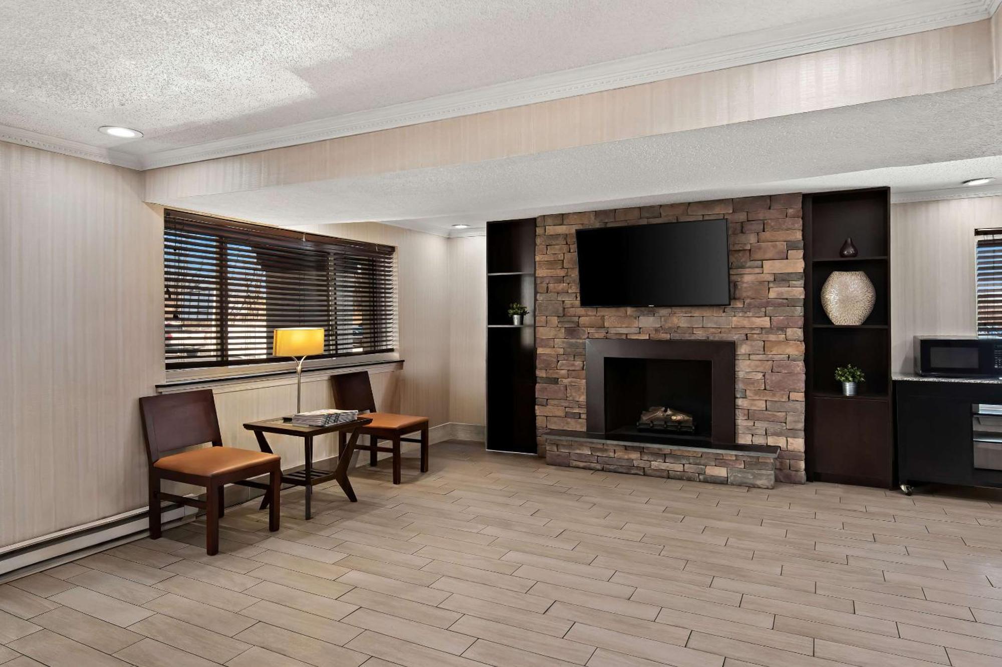 Motel 6 Lester - Philadelphia Airport Екстер'єр фото